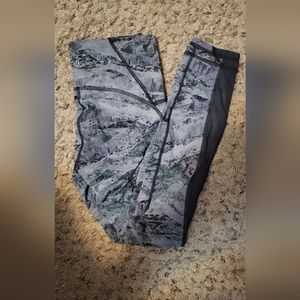 Lululemon train times